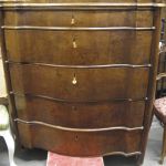 520 2082 CHEST OF DRAWERS